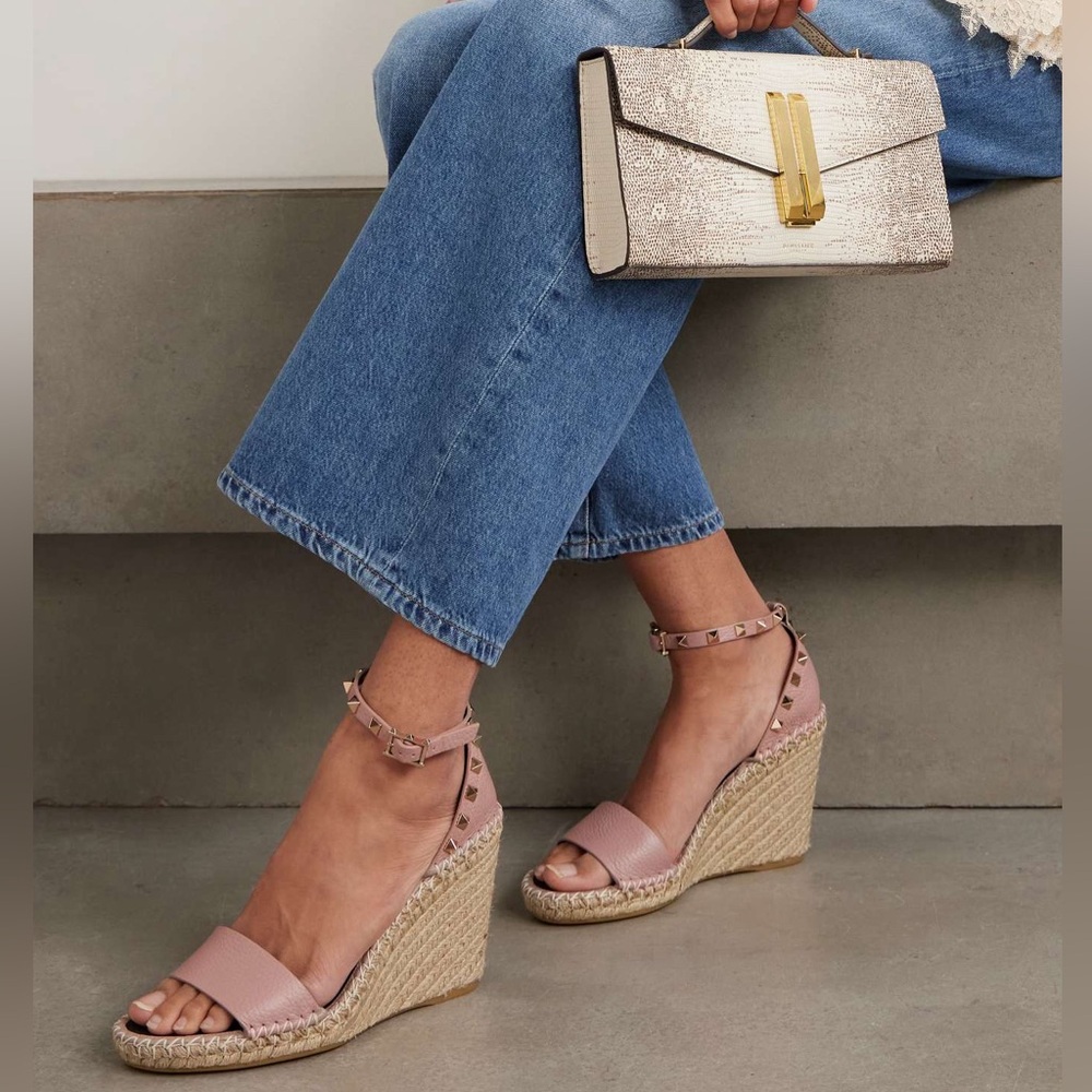 Valentino Garavani Double Rockstud Wedge Sandal 10 Poudre Espadrille Size 40 10